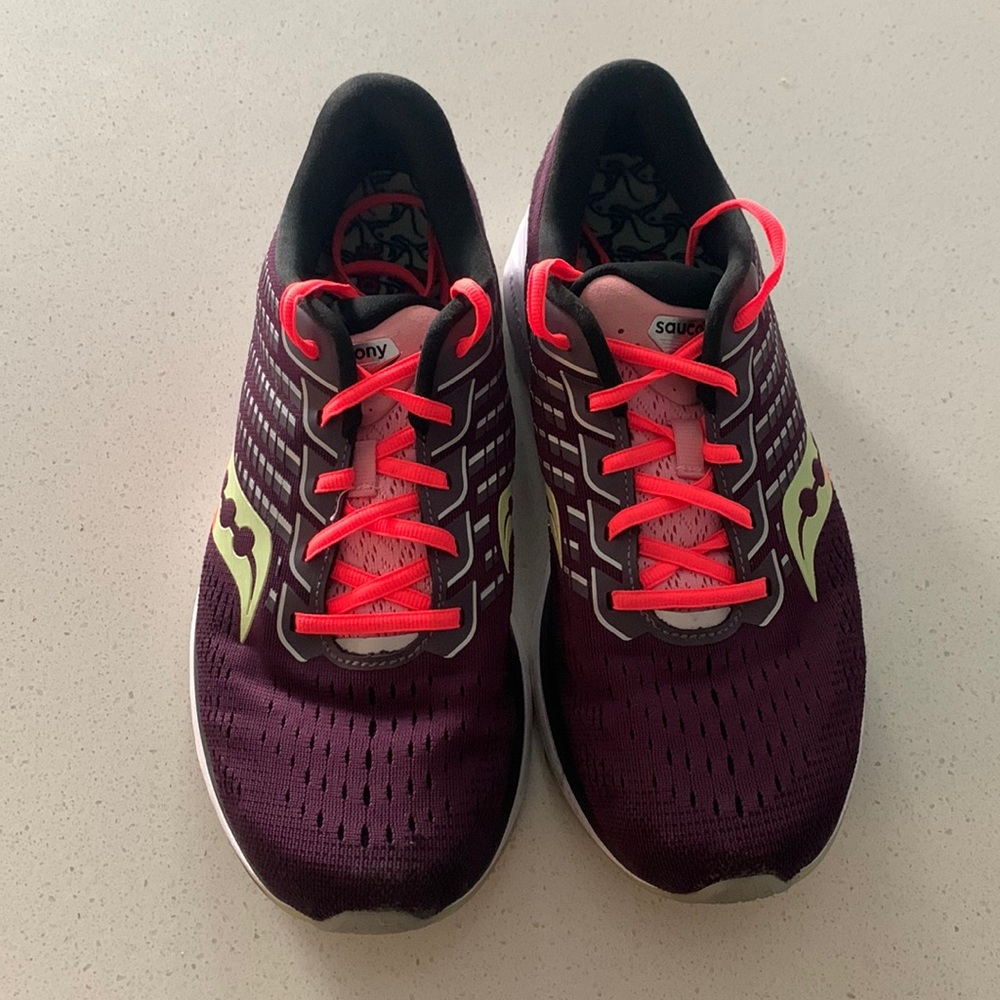 Saucony women’s ride 13
